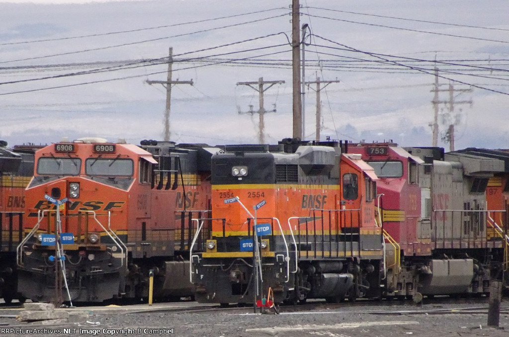 BNSF 6908-BNSF 2554-BNSF 753